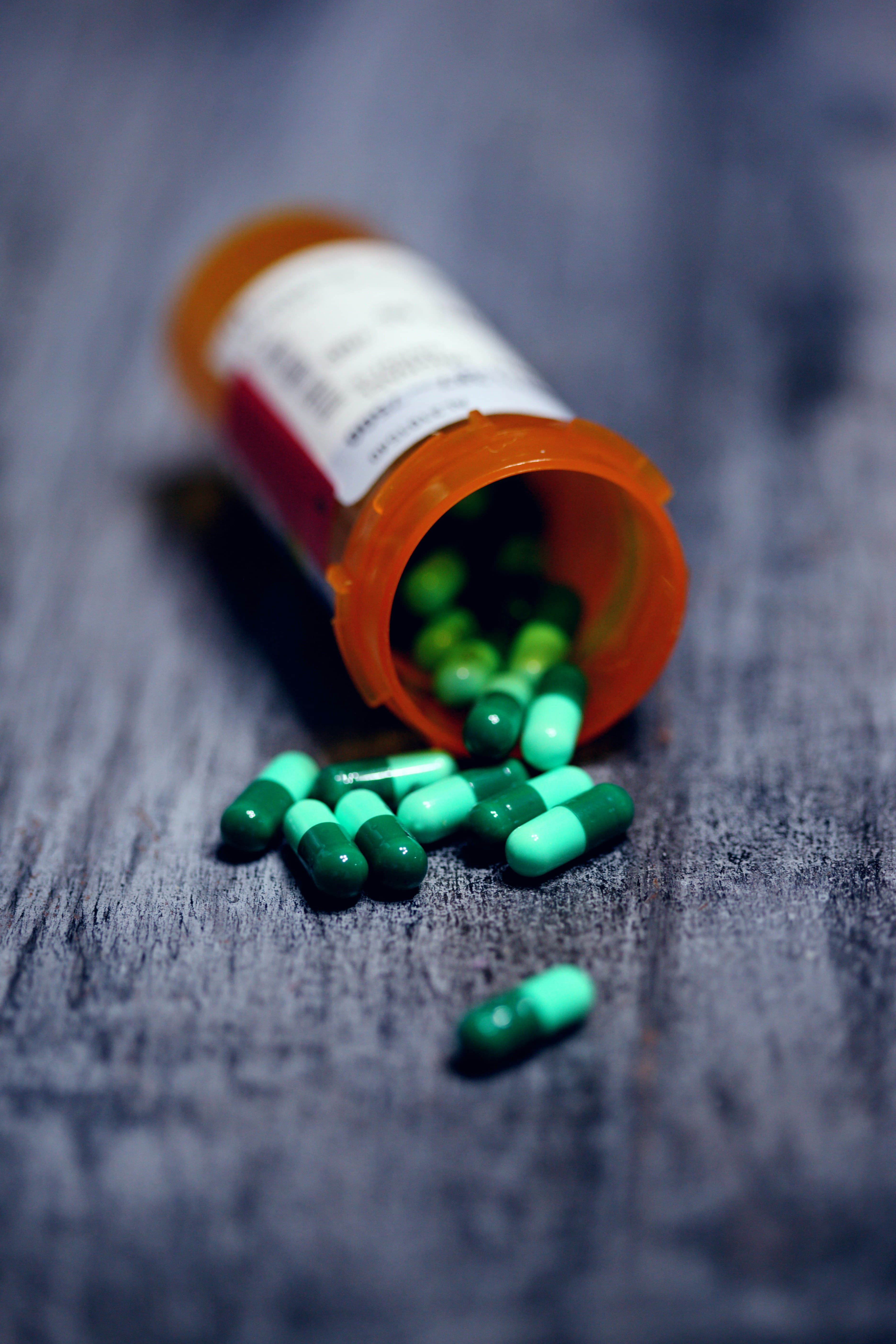 Adquisiciones de farmacias hospitalarias: revisión del cierre del primer semestre y prioridades de reabastecimiento del segundo semestre